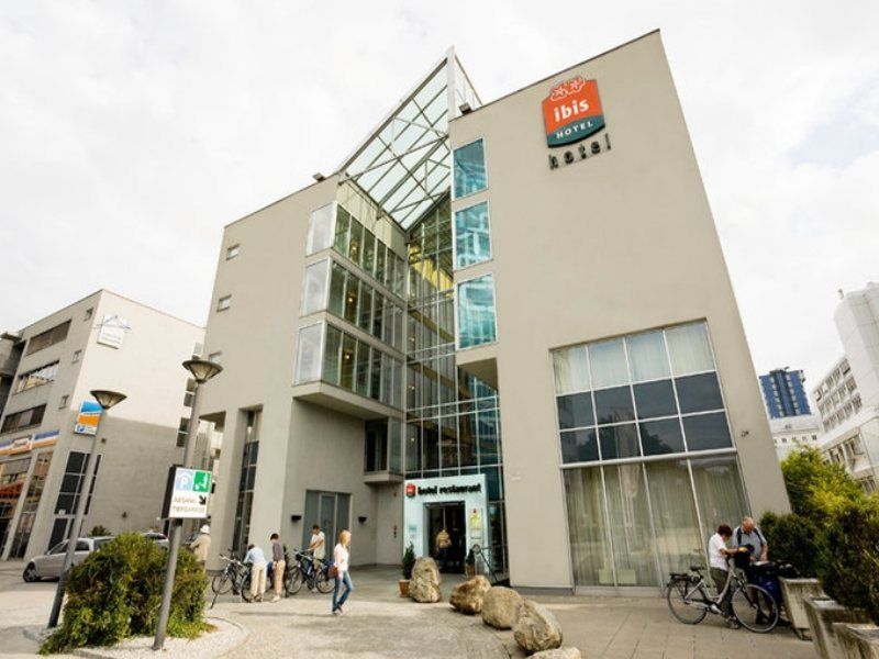 Ibis Linz City Exterior photo