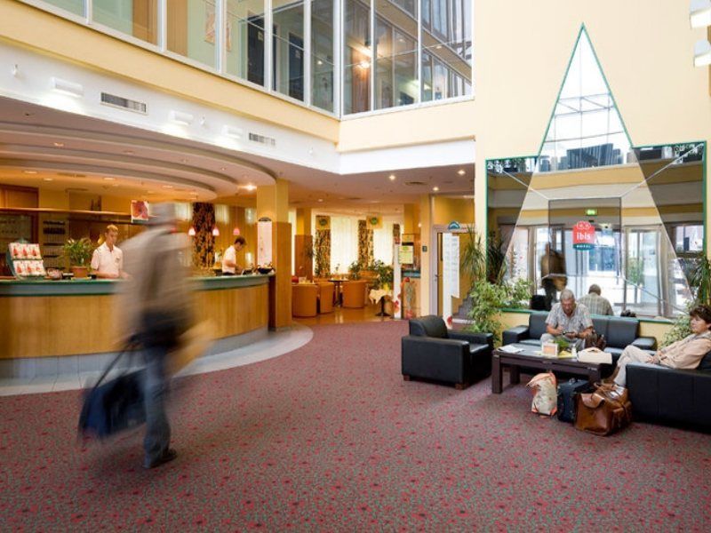 Ibis Linz City Exterior photo